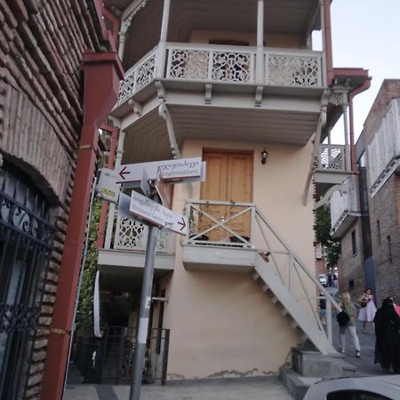 Vazi Appartement Tbilisi Buitenkant foto