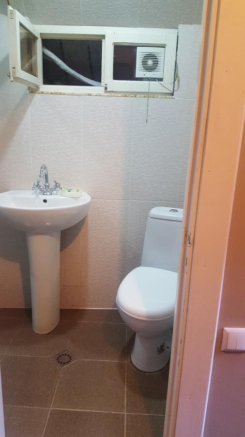 Vazi Appartement Tbilisi Buitenkant foto
